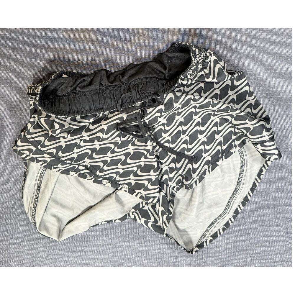Nike Dri-FIT Tempo Icon Clash Shorts M Gray Black 4" Running Athletic Women - Picture 4 of 11
